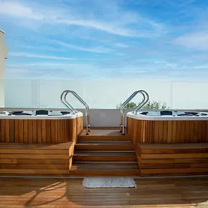 One Design 4* Rimini